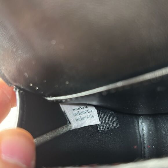 2988 Kate Spade Glitter Crossbody 3c403514 - Picture 10 of 12